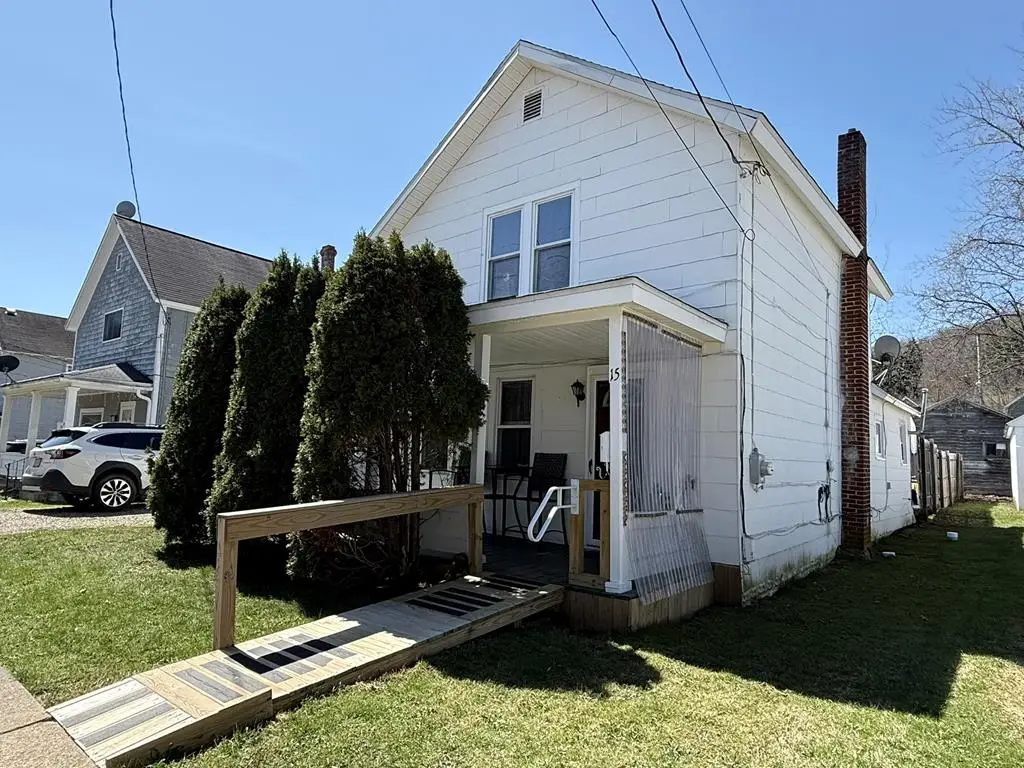 15 Fairbanks Ave, Bradford, PA 16701 - #1