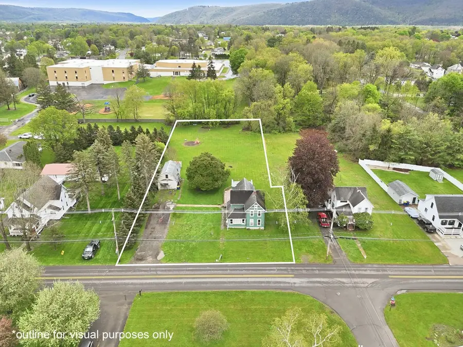 124 Pitney St, Sayre, PA 18840 - #2