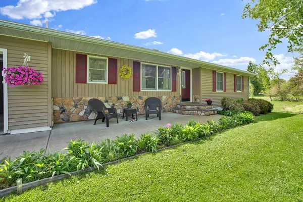 867 Pickle Hill Road, Mansfield, PA 16933