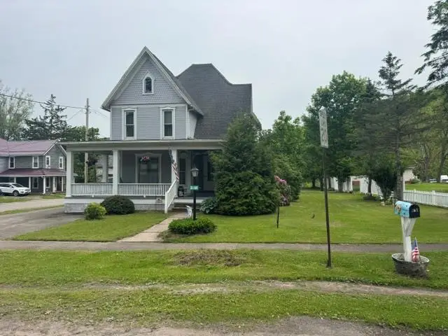220 Main St, New Albany, PA 18833 - #3