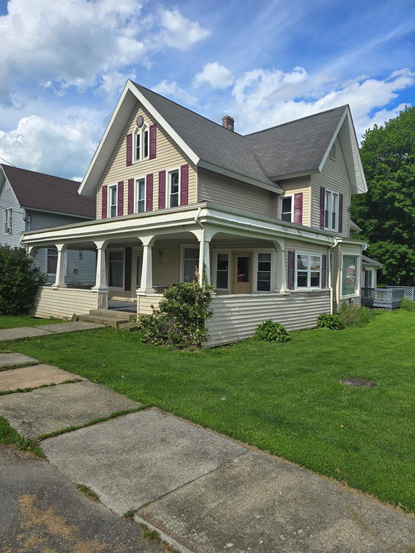 111 Water Street, Knoxville, PA 16928