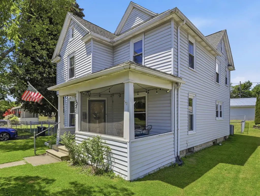132 S Hopkins St, Sayre, PA 18840 - #1