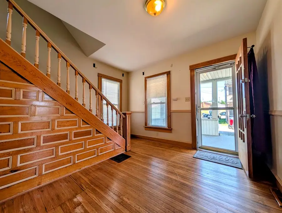 101 Lake St, Sayre, PA 18840 - #3