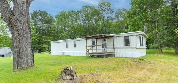 45 Maple Avenue, Arnot, PA 16912