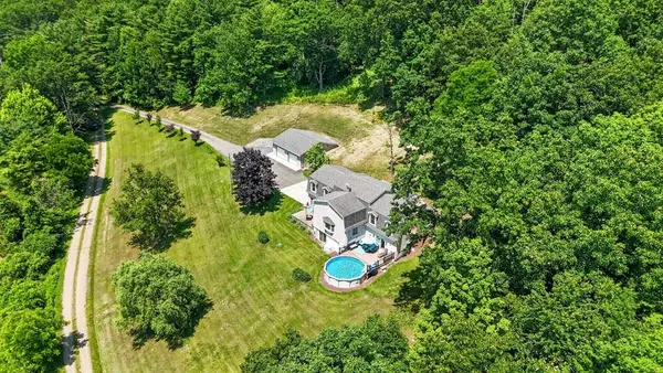 93 Heron Ln, Ulster, PA 18850