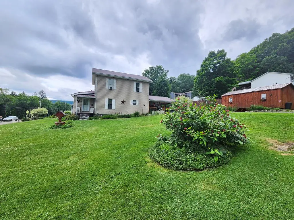 607 North West St, Coudersport, PA 16915 - #1