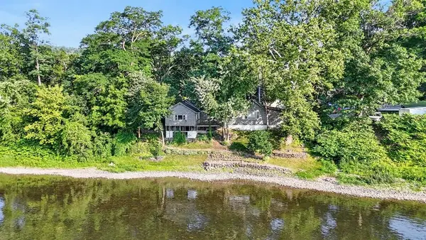 2269 Riverside Dr, Sayre, PA 18840