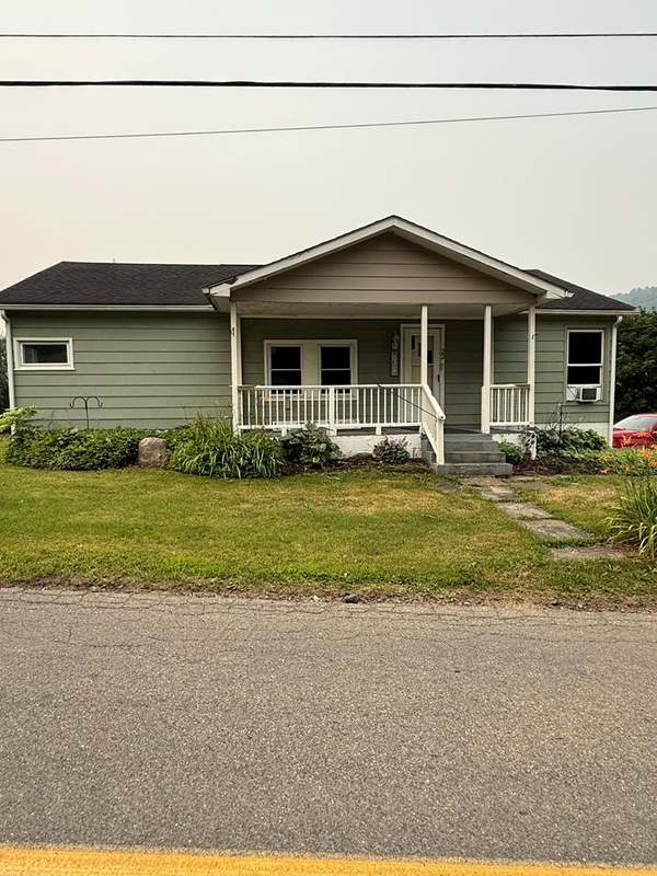 22 Broughton Hollow Rd, Wellsboro, PA 16901