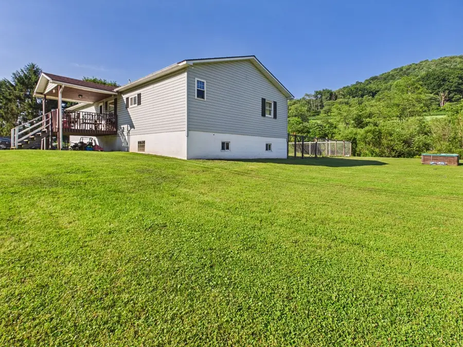 2292 Sartwell Creek Rd., Port Allegany, PA 16743 - #2