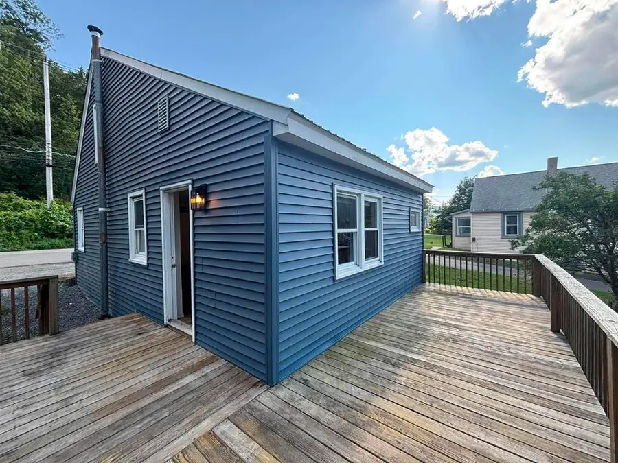 339 E Main St, Troy, PA 16947 - #2