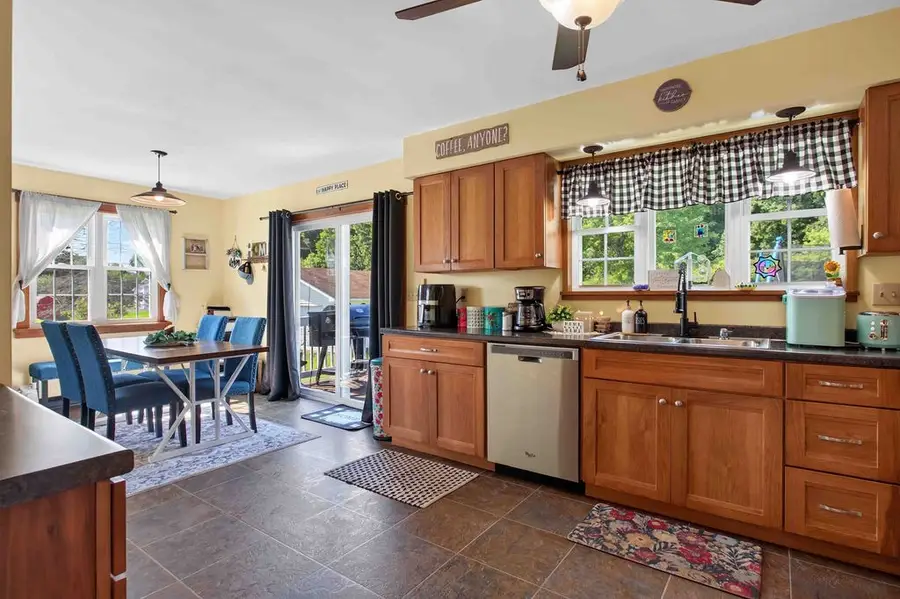 95 Decker St, Mansfield, PA 16933 - #3