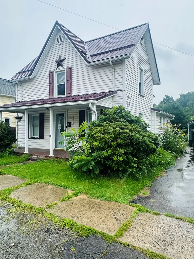 103 South East St., Sayre, PA 18840 - #3