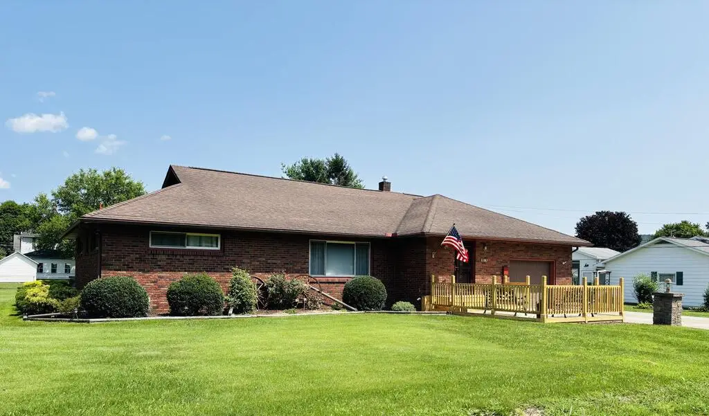 410 N Hopkins St, Sayre, PA 18840 - #1