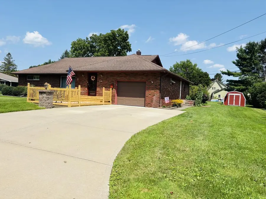 410 N Hopkins St, Sayre, PA 18840 - #2