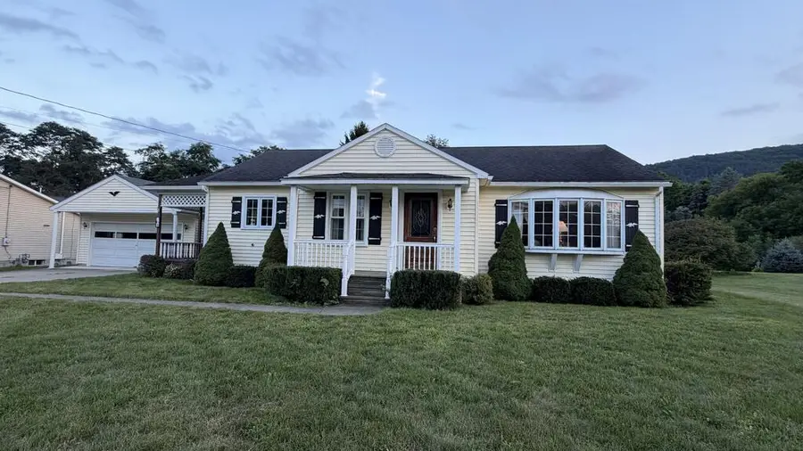 120 Bressler St, Sayre, PA 18840 - #2