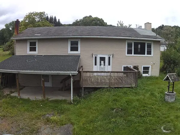 1373 Round Top Road, Athens, PA 18810