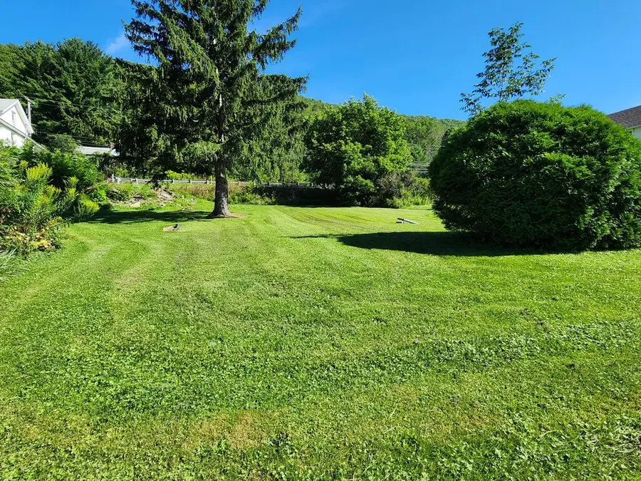 715 Dwight St, Coudersport, PA 16915 - #3
