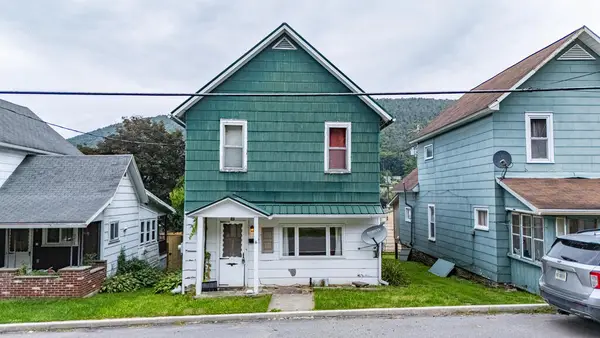 18 First St, Galeton, PA 16922