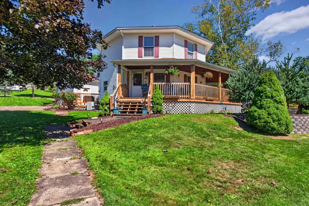 44 Wetmore St, Wellsboro, PA 16901 - #1