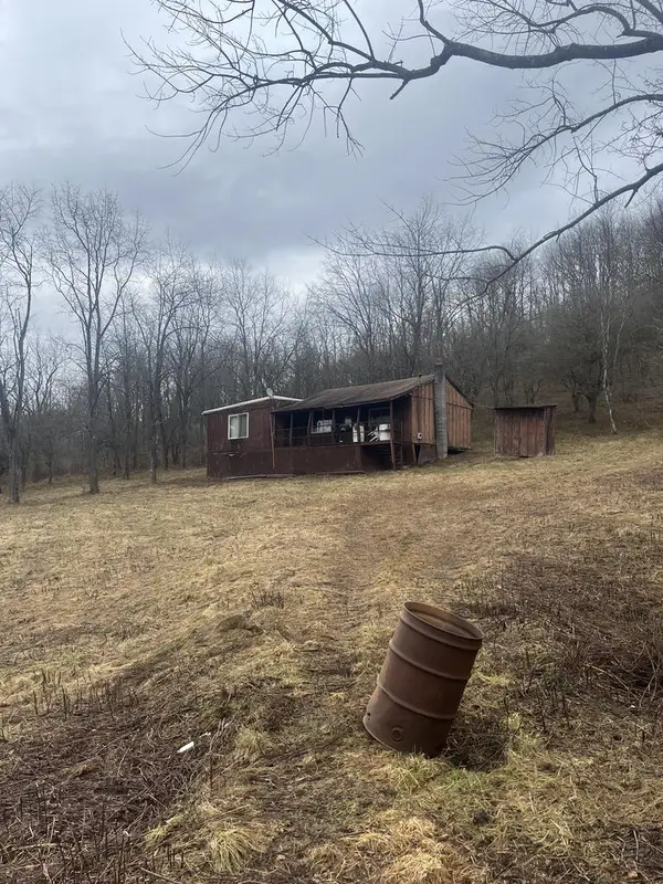 105 Dogwood Road, Smethport, PA 16749