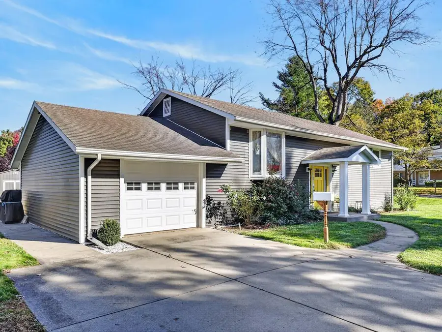 108 Lambert St, Sayre, PA 18840 - #2
