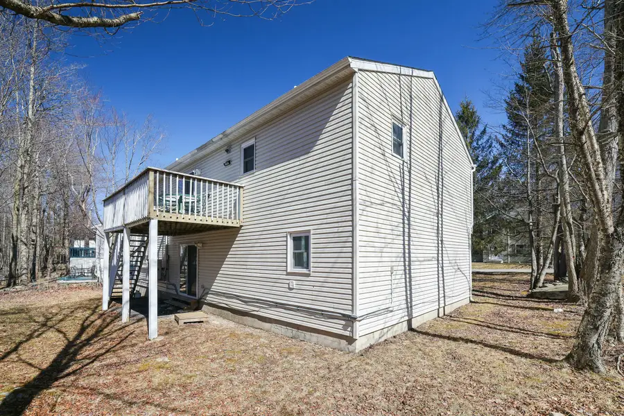4587 Briarcliff Terrace, Tobyhanna, PA 18466 - Image #2