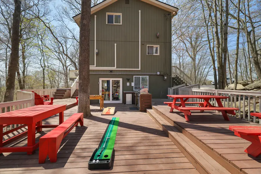 163 Cambridge Court, Bushkill, PA 18324 - #2