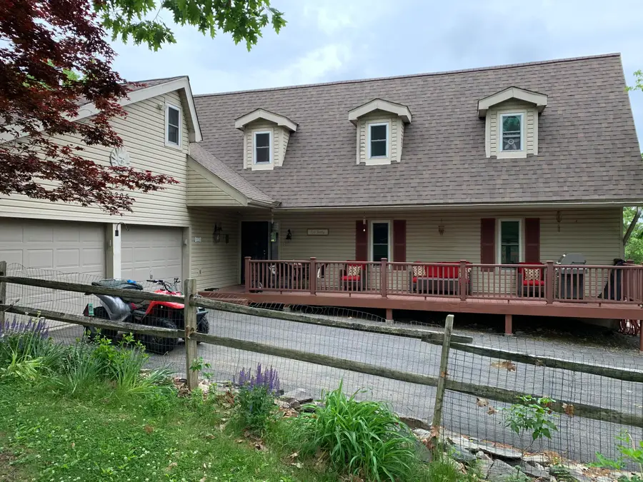 3205 Ely Court, Bushkill, PA 18324 - #2
