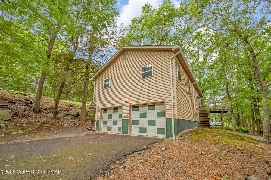 314 Overlook Drive, East Stroudsburg, PA 18301 - Image #3