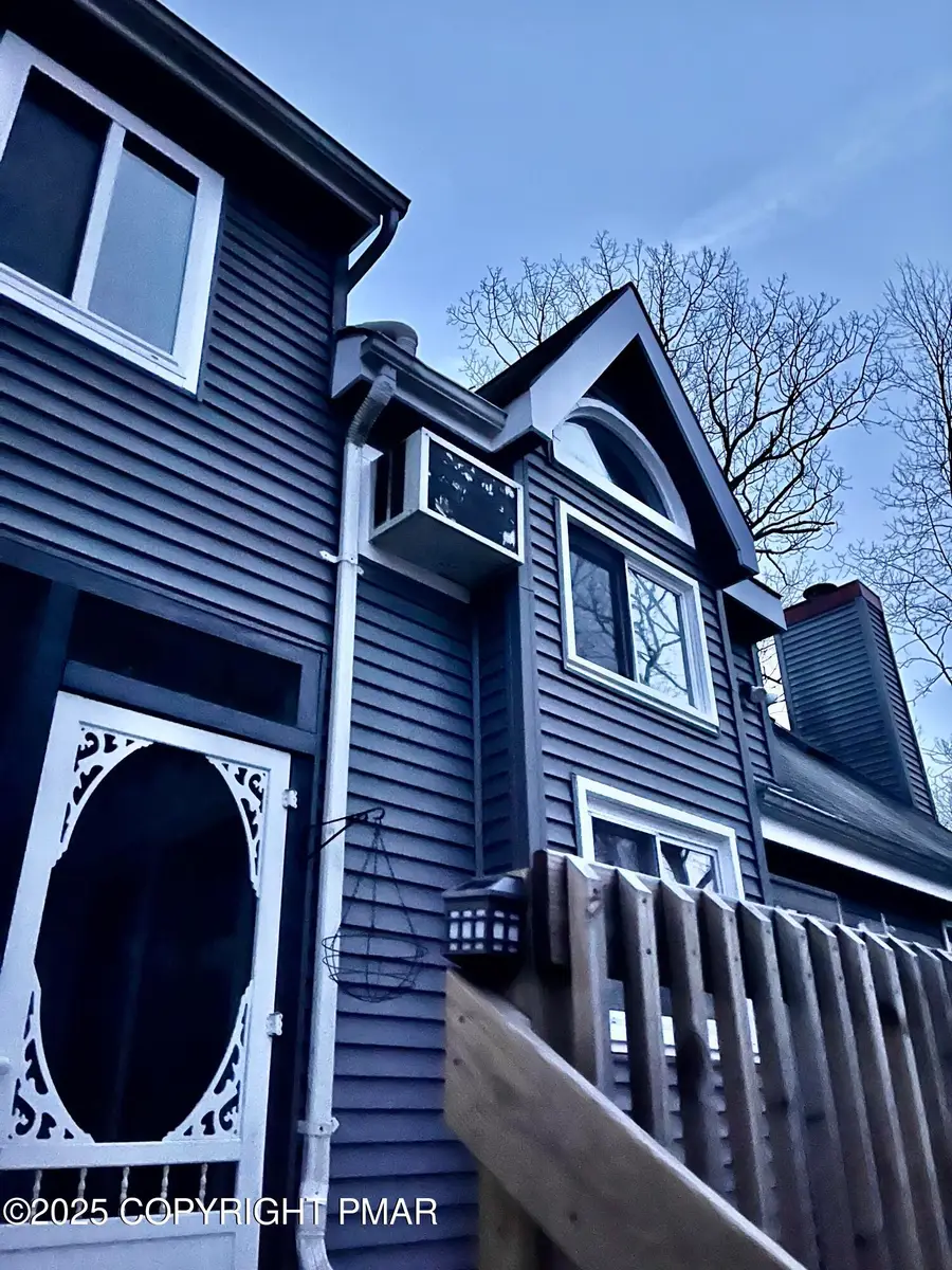 1026 Hampstead Road, Bushkill, PA 18324 - Image #2