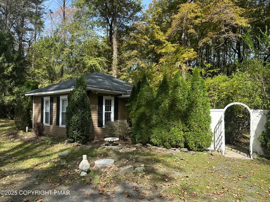 1885 Sullivan Trail, Tannersville, PA 18372 - Image #3