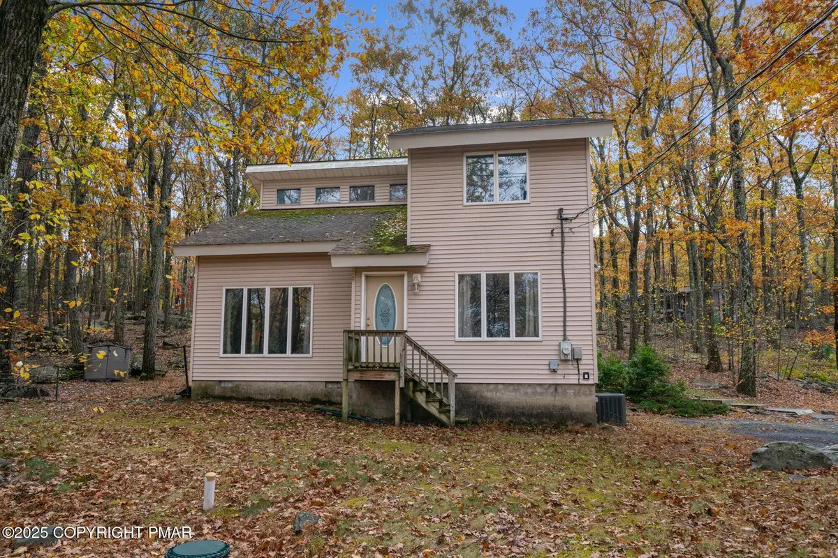 109 Bluestone Drive, Lords Valley, PA 18428 - Image #1