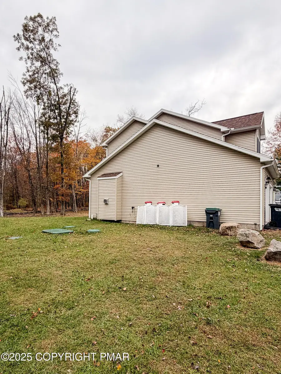 125 Alpine Lake Road, Henryville, PA 18332 - Image #3