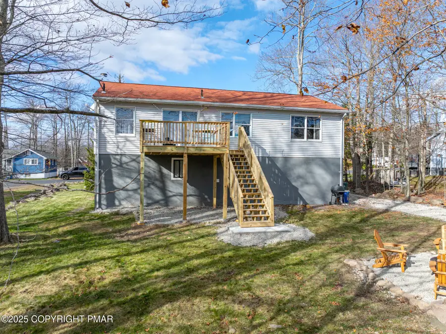 539 Country Place Drive, Tobyhanna, PA 18466 - Image #3