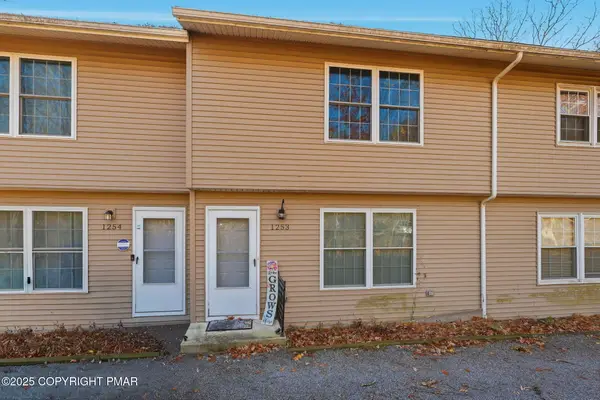 1253 Chateau Drive, East Stroudsburg, PA 18302