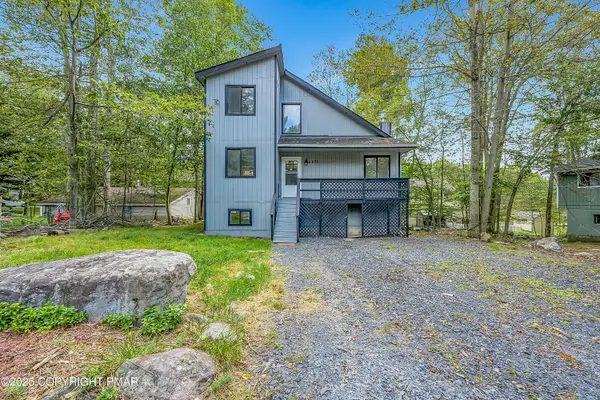 8498 Bumble Bee Way, Tobyhanna, PA 18466