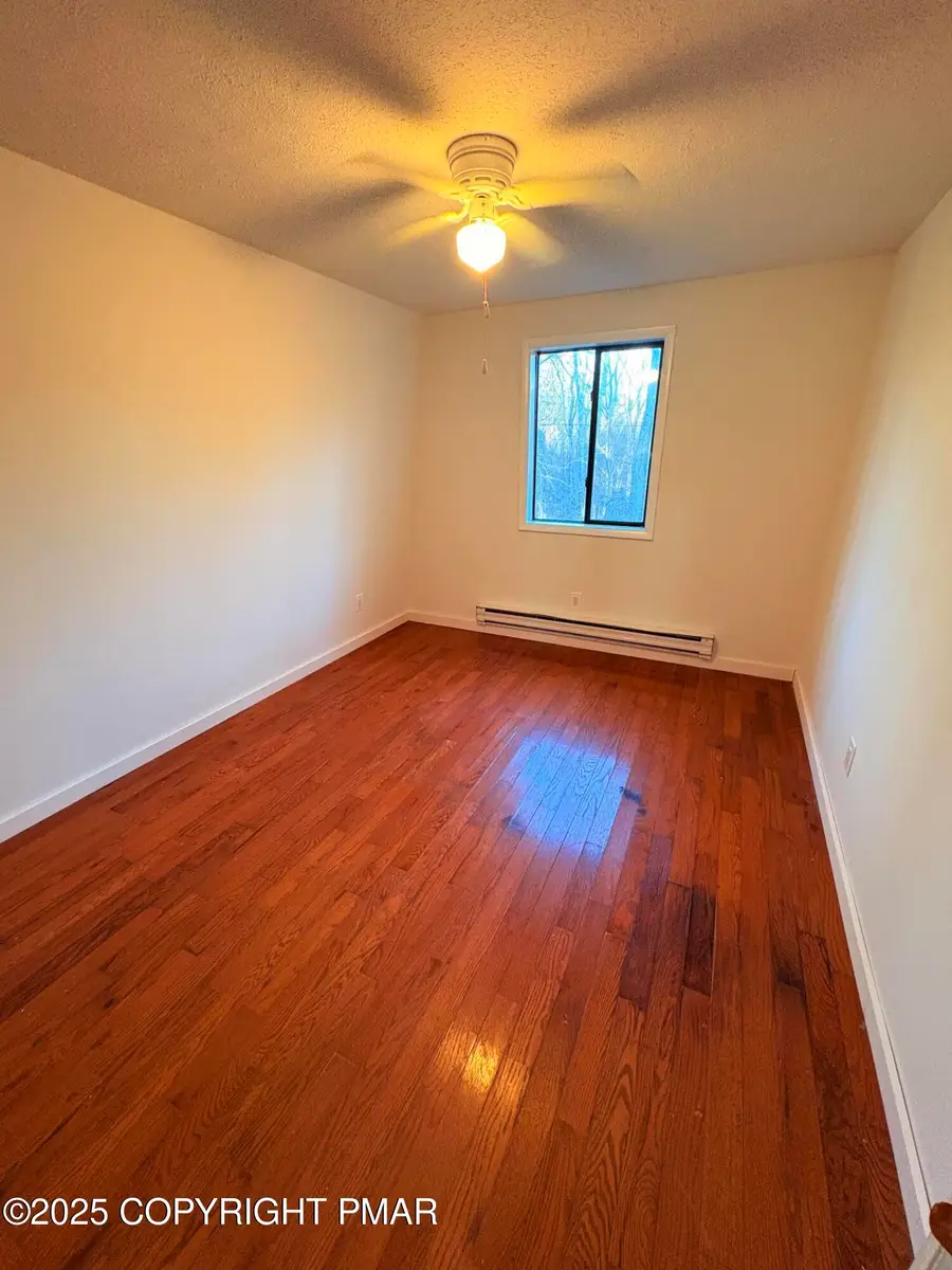 5607 Pembrook Drive, Tobyhanna, PA 18466 - Image #3