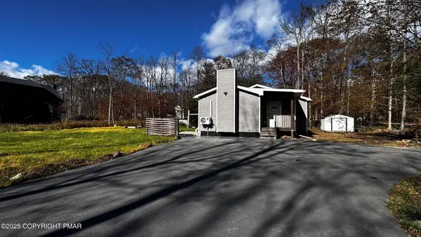 3262 Hamlet Drive, Tobyhanna, PA 18466