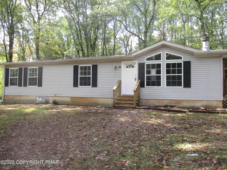 131 Martindale Court, Saylorsburg, PA 18353 - Image #2