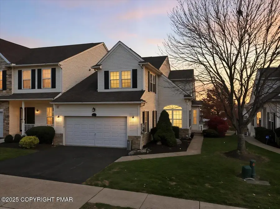 21 Cobblestone Drive, Easton, PA 18045 - Image #2