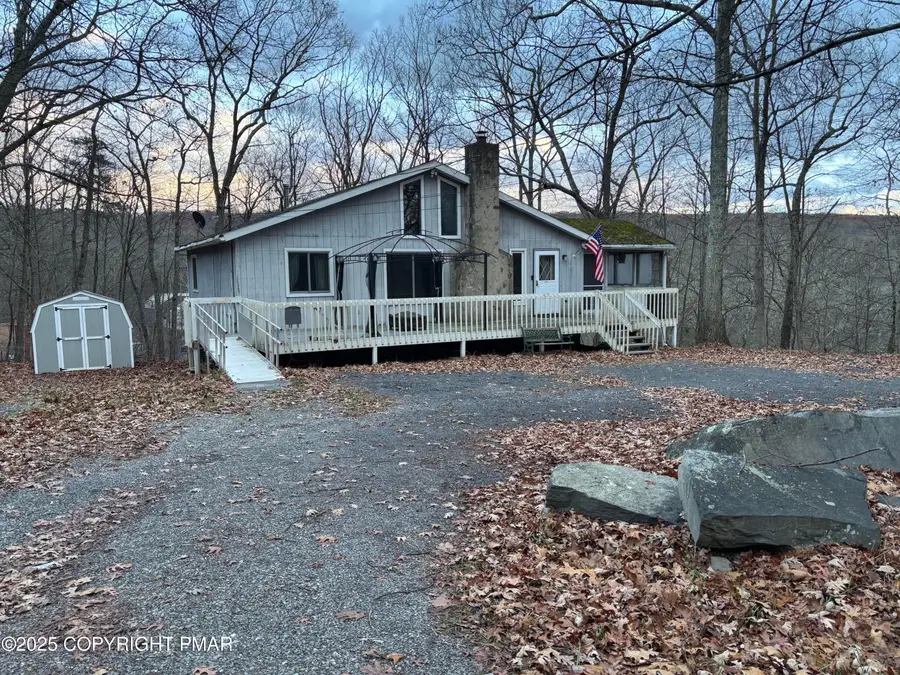 172 Dover Drive, Bushkill, PA 18324 - Image #2