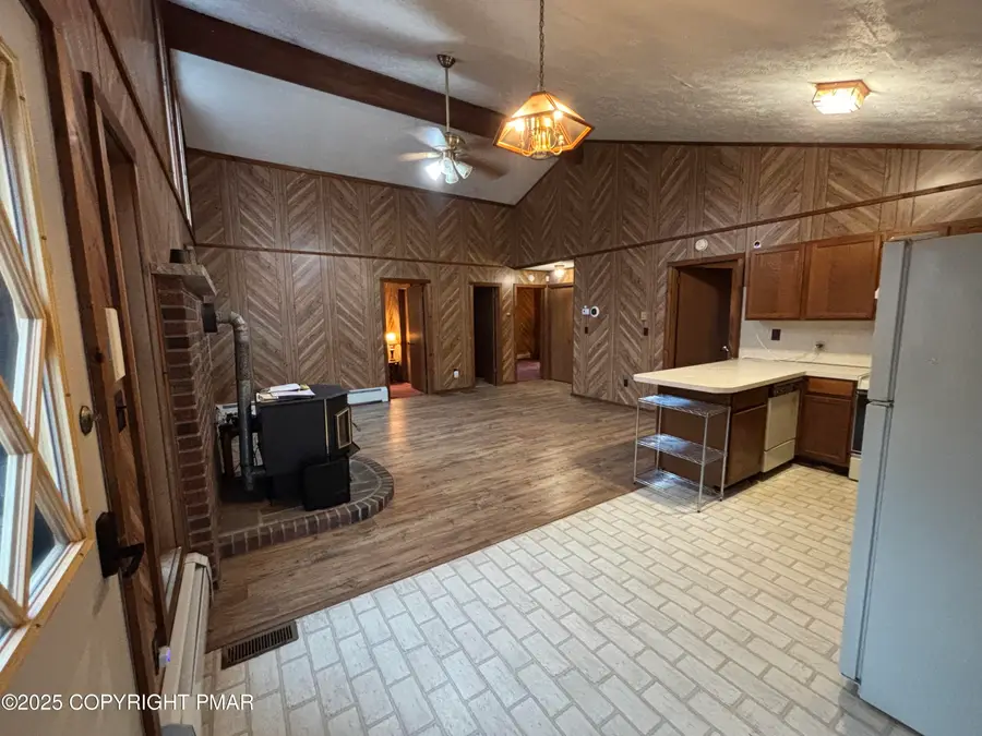 172 Dover Drive, Bushkill, PA 18324 - Image #3