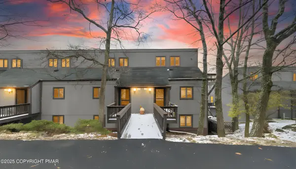 182 Upper Village Way, Tannersville, PA 18372