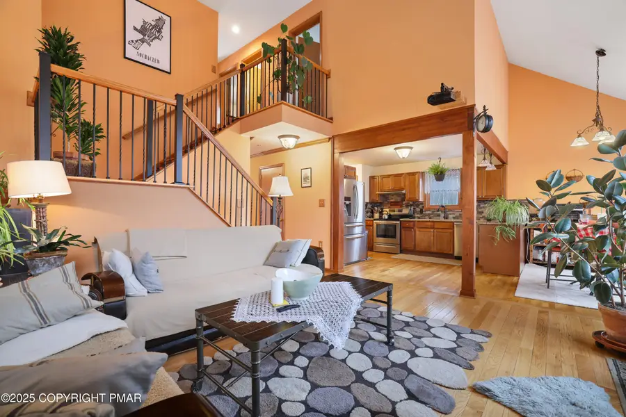 1392 Whispering Hills Court, Effort, PA 18330 - Image #2