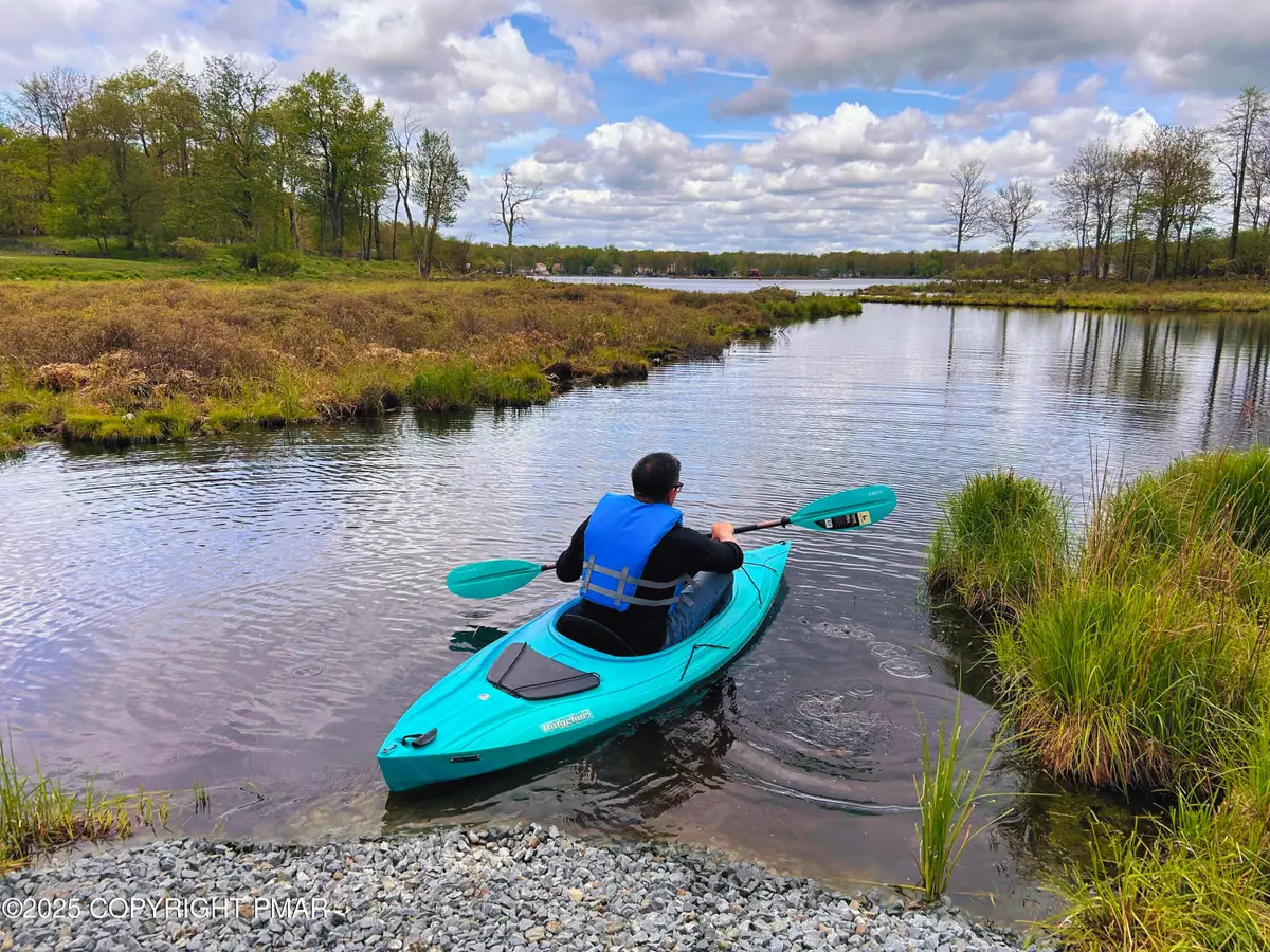 2255 Whippoorwill Drive, Tobyhanna, PA 18466 - Image #1