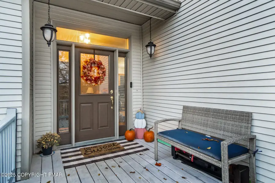 52 Chippawa Circle, Mount Bethel, PA 18343 - Image #3