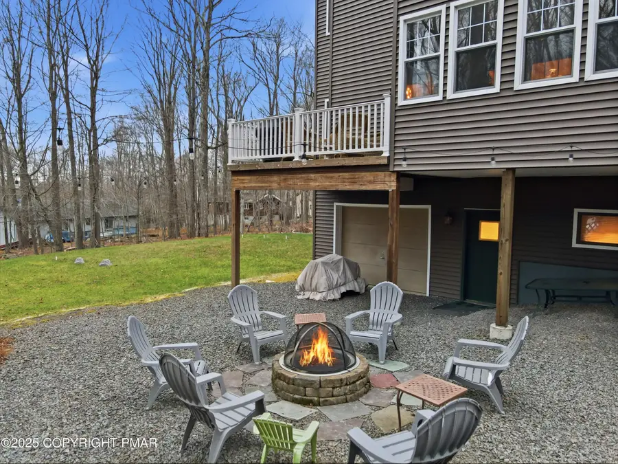 33 Sunset Drive, Clifton Township, PA 18424 - Image #3