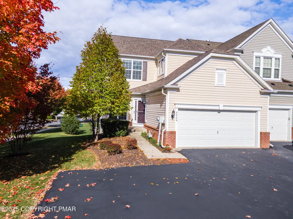8524 Mayfair Court, Breinigsville, PA 18031 - Image #1