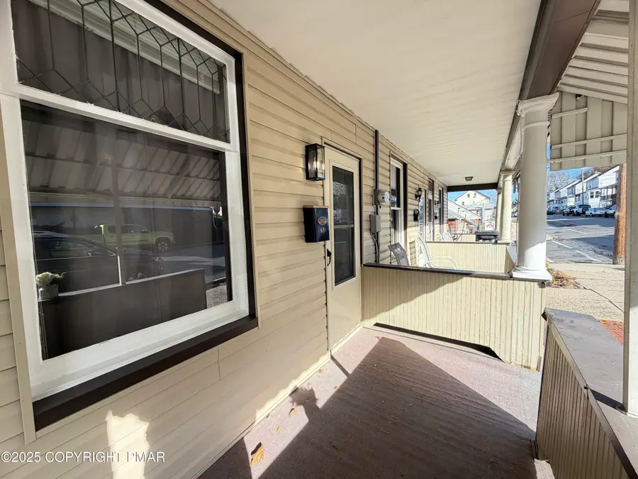 68 E Railroad Street, Nesquehoning, PA 18240 - Image #3