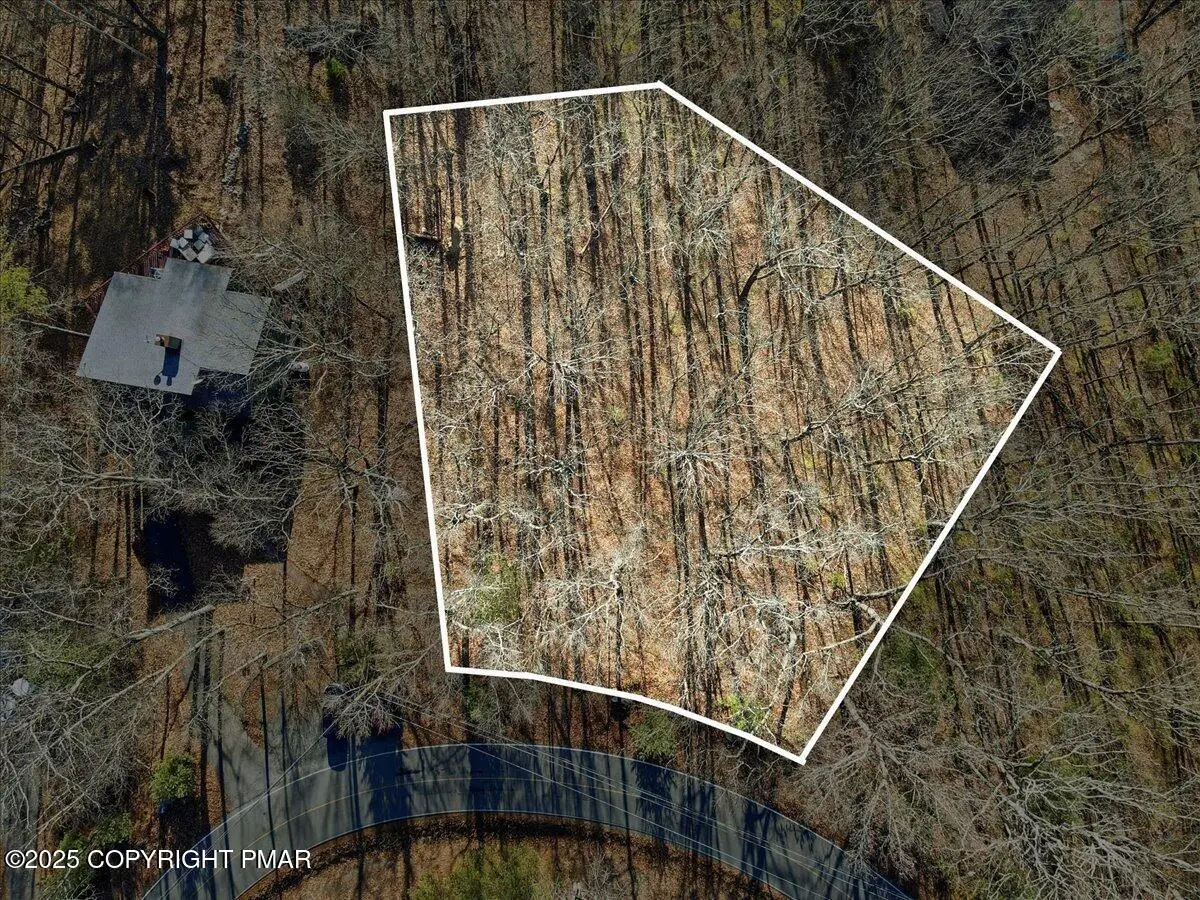 1875 Sec 4 Stafford Drive, Bushkill, PA 18324 - Image #1